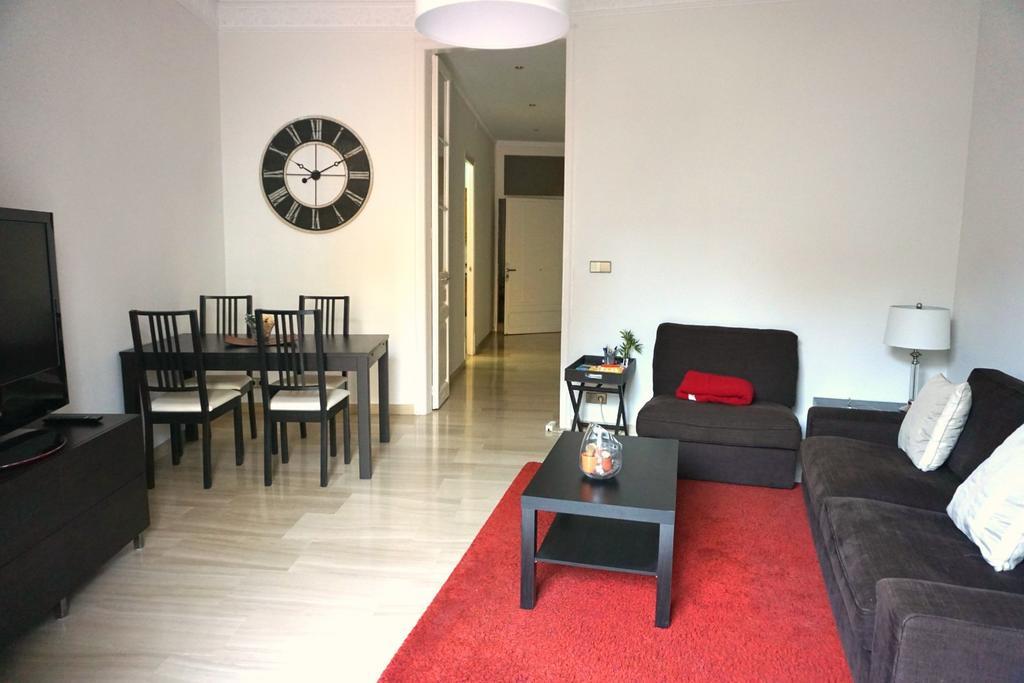 Aparteasy - Passeig De Gracia Barcelone Extérieur photo